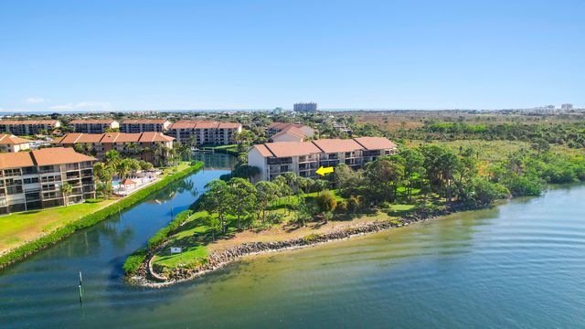 1001 Seafarer Circle 305, Jupiter, FL 33477