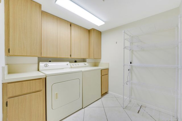 1001 Seafarer Circle 305, Jupiter, FL 33477