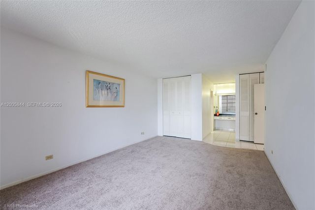 231 174th St 617, Sunny Isles Beach, FL 33160