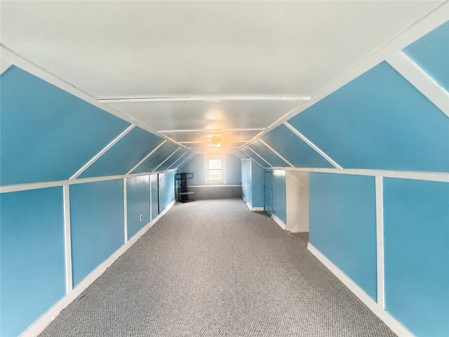 800 Ellsworth Ave, Jeannette, PA 15644