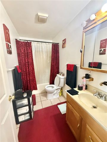 800 Ellsworth Ave, Jeannette, PA 15644