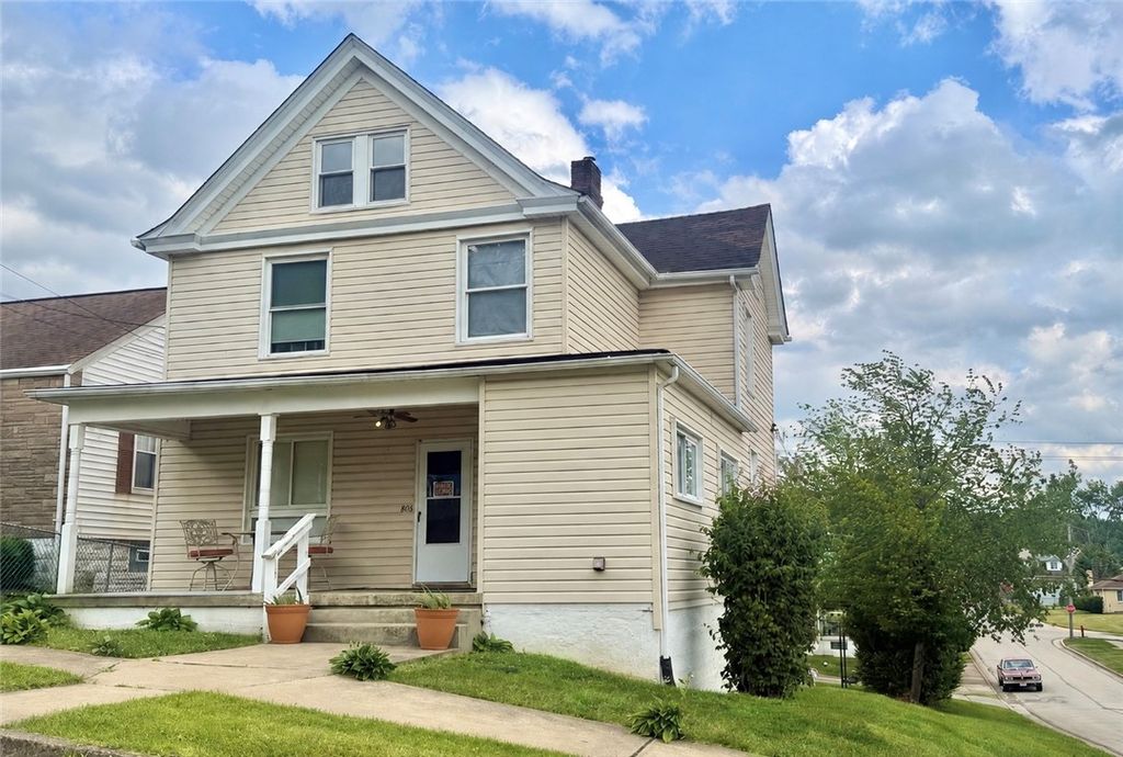 800 Ellsworth Ave, Jeannette, PA 15644