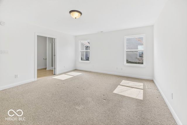 2212 Southlake Avenue E, Greenwood, IN 46143