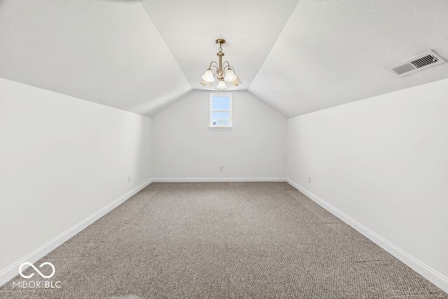 2212 Southlake Avenue E, Greenwood, IN 46143