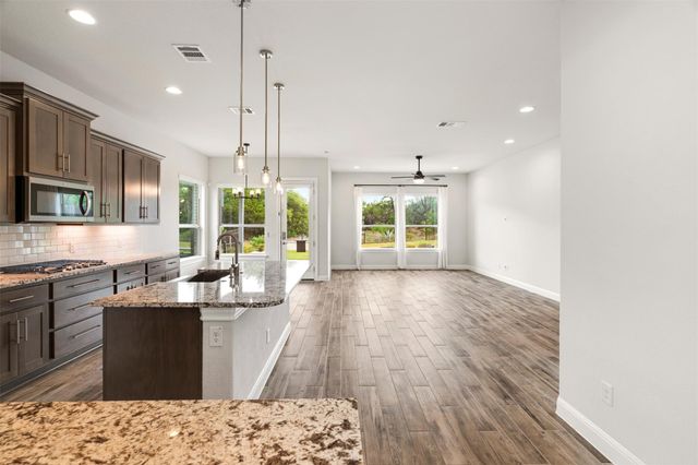 2439 Soprano WAY, Round Rock, TX 78681