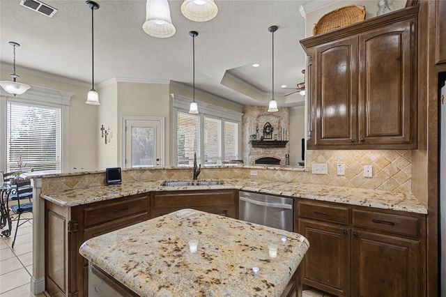 149 Meadow Arbor Drive, Weatherford, TX 76085
