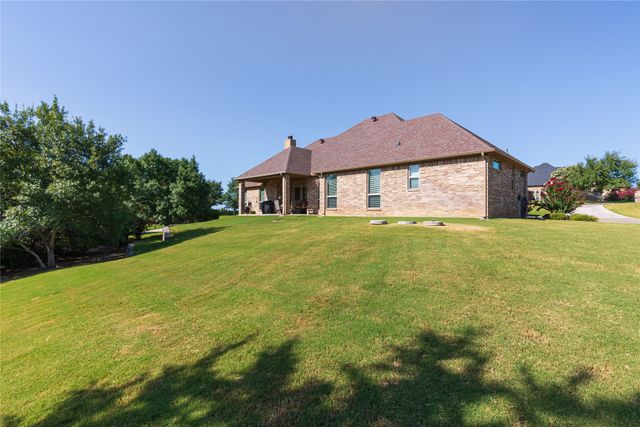 149 Meadow Arbor Drive, Weatherford, TX 76085