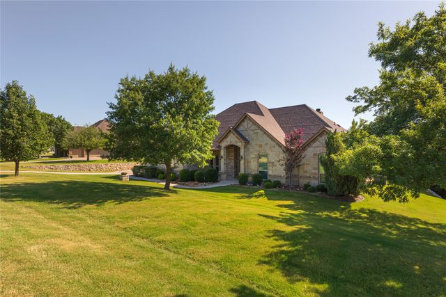 149 Meadow Arbor Drive, Weatherford, TX 76085
