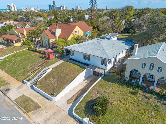 326 Bostwick Avenue, Daytona Beach, FL 32118