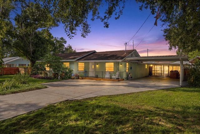 3909 W POWHATAN AVENUE, Tampa, FL 33614