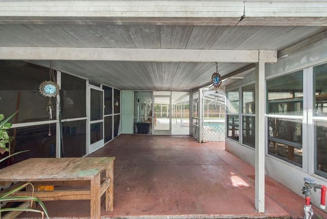 3909 W POWHATAN AVENUE, Tampa, FL 33614