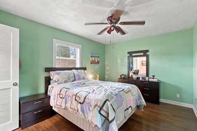 3909 W POWHATAN AVENUE, Tampa, FL 33614