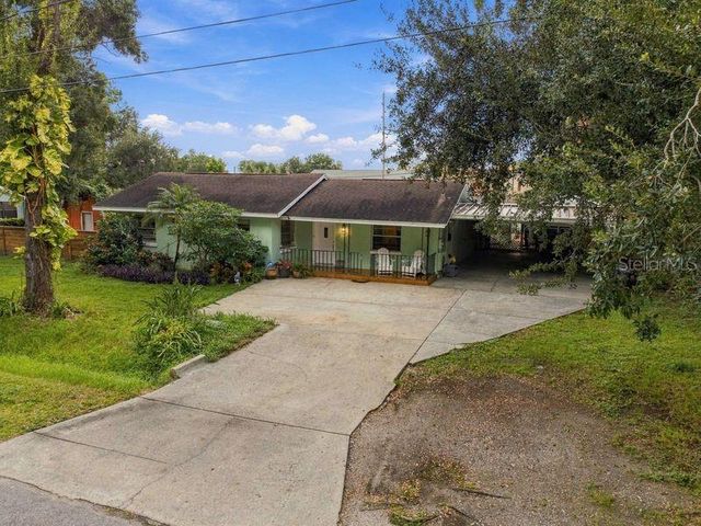 3909 W POWHATAN AVENUE, Tampa, FL 33614