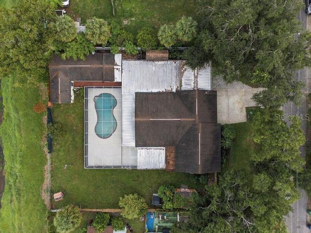 3909 W POWHATAN AVENUE, Tampa, FL 33614