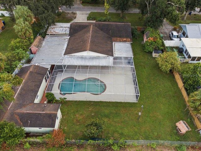 3909 W POWHATAN AVENUE, Tampa, FL 33614