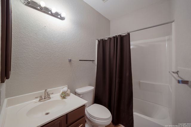 24502 Brazos Stage, San Antonio, TX 78255