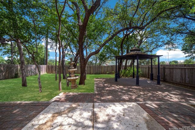 24502 Brazos Stage, San Antonio, TX 78255
