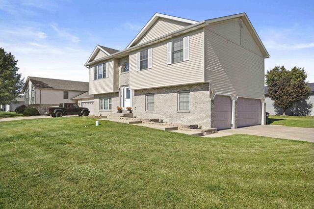 6620 Timberwood Avenue, Portage, IN 46368