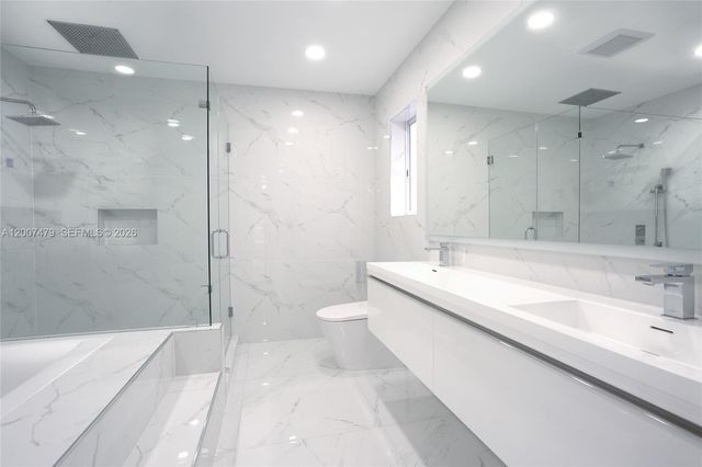 19150 S Saint Andrews Drive, Hialeah, FL 33015