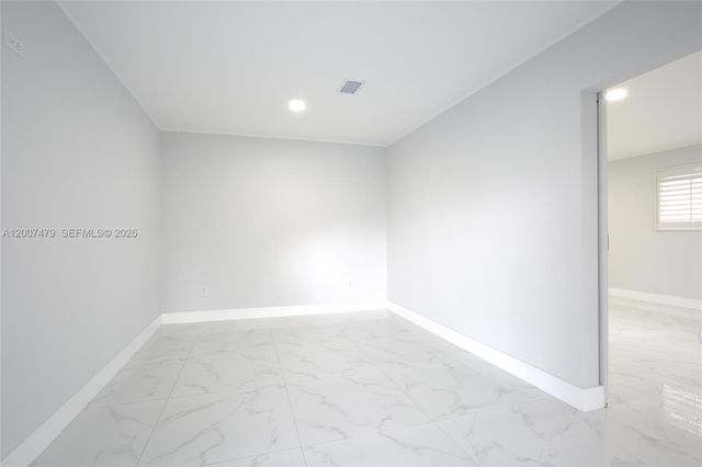 19150 S Saint Andrews Drive, Hialeah, FL 33015