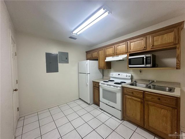 3509 N 29th Lane 1, Mcallen, TX 78501