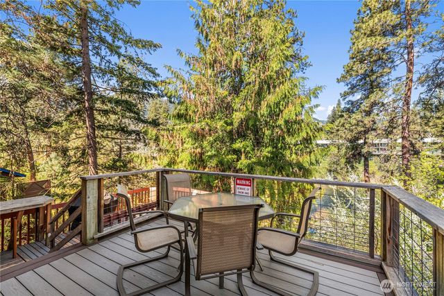 9864 E Leavenworth Road, Leavenworth, WA 98826