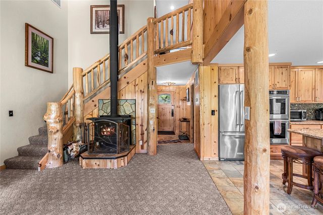 9864 E Leavenworth Road, Leavenworth, WA 98826