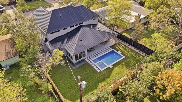 6408 Nasco DR, Austin, TX 78757