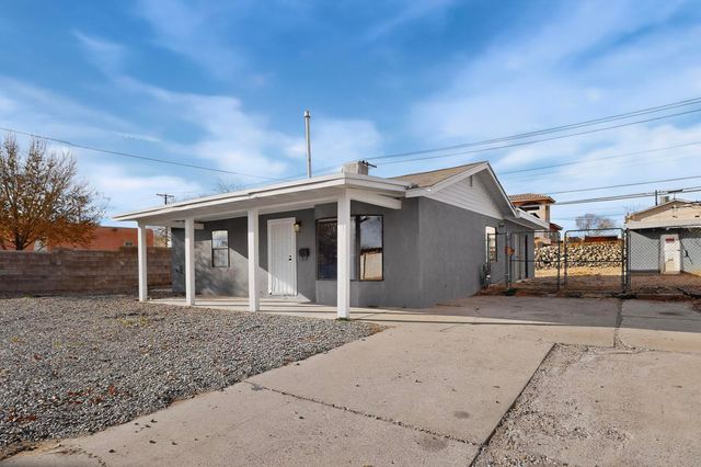 441 Loma Hermosa Drive NW, Albuquerque, NM 87105