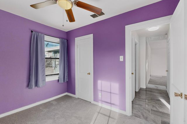 441 Loma Hermosa Drive NW, Albuquerque, NM 87105