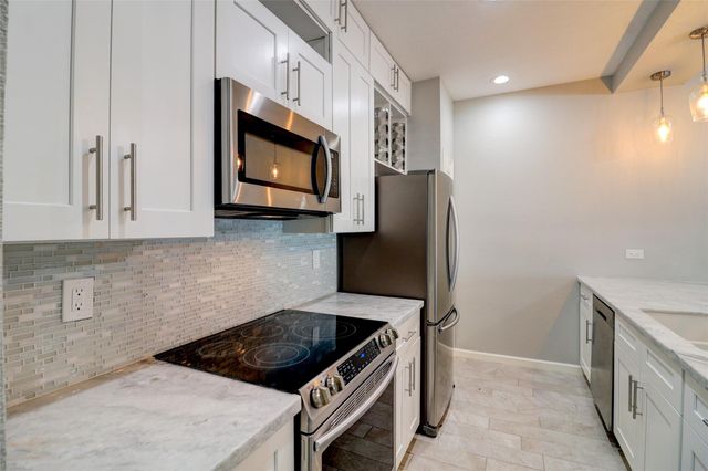 346 Wilcrest Drive 346, Houston, TX 77042