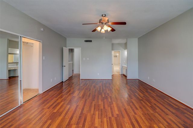 346 Wilcrest Drive 346, Houston, TX 77042