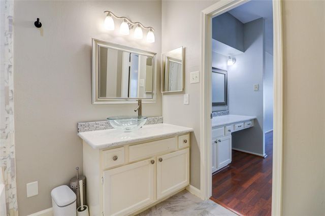 346 Wilcrest Drive 346, Houston, TX 77042