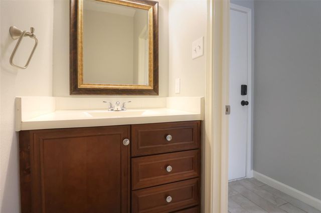 346 Wilcrest Drive 346, Houston, TX 77042