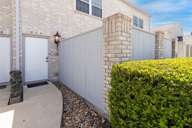 346 Wilcrest Drive 346, Houston, TX 77042