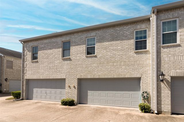 346 Wilcrest Drive 346, Houston, TX 77042