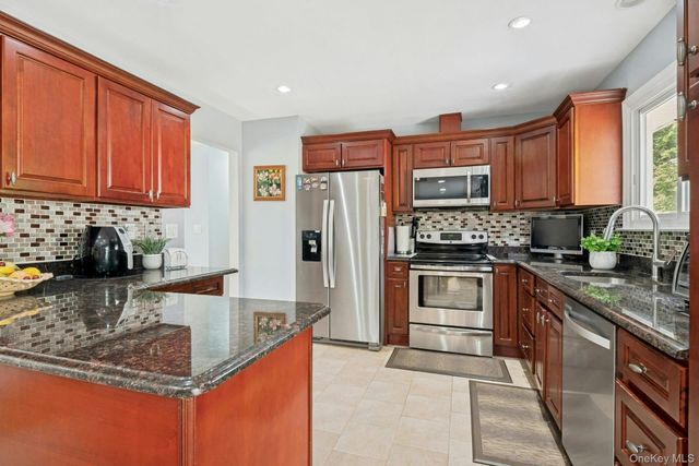 1632 Paine Street, Yorktown Heights, NY 10598