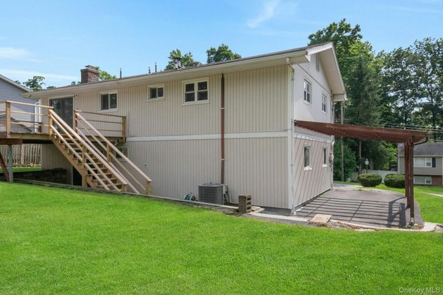 1632 Paine Street, Yorktown Heights, NY 10598