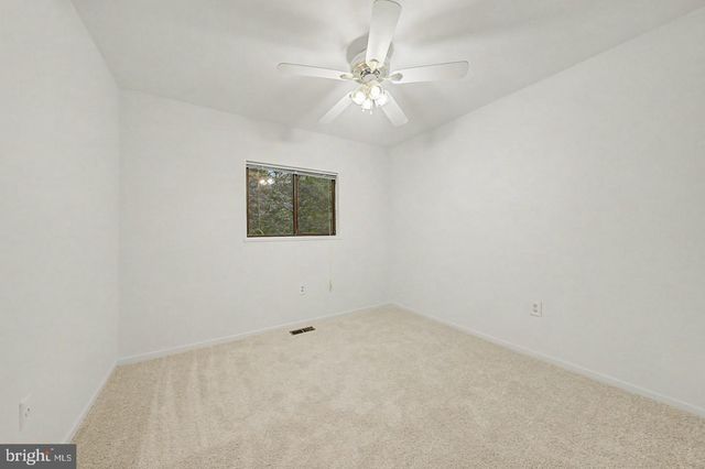 5800 JACKSONS OAK CT, Burke, VA 22015