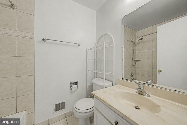 5800 JACKSONS OAK CT, Burke, VA 22015