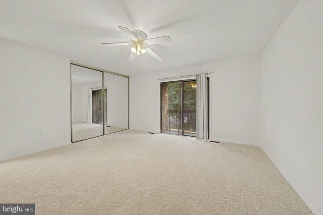 5800 JACKSONS OAK CT, Burke, VA 22015