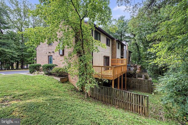 5800 JACKSONS OAK CT, Burke, VA 22015
