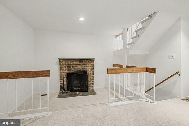 5800 JACKSONS OAK CT, Burke, VA 22015