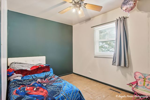 1429 N Pleasant Drive, Round Lake Beach, IL 60073
