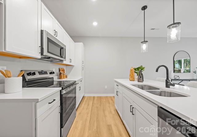 2013 Custer Street, Charlotte, NC 28216