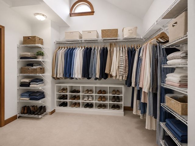 15 Bullard St, Holliston, MA 01746