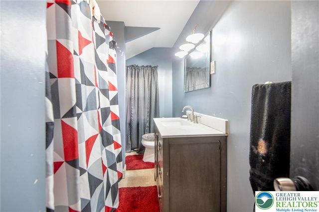 2239 Freemansburg Avenue, Easton, PA 18042