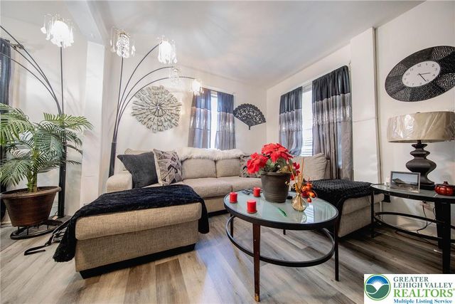 2239 Freemansburg Avenue, Easton, PA 18042