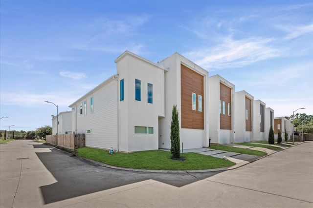 5418 Robusto Place, Houston, TX 77091