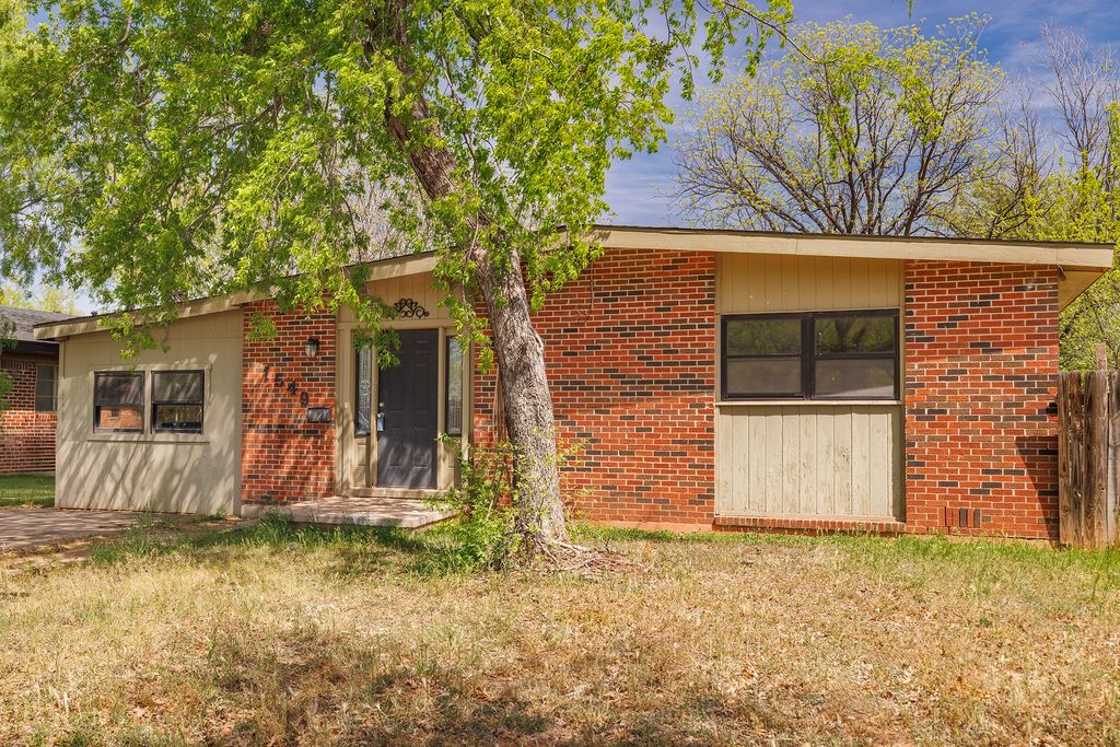 1549 Briarwood Street, Abilene, TX 79603